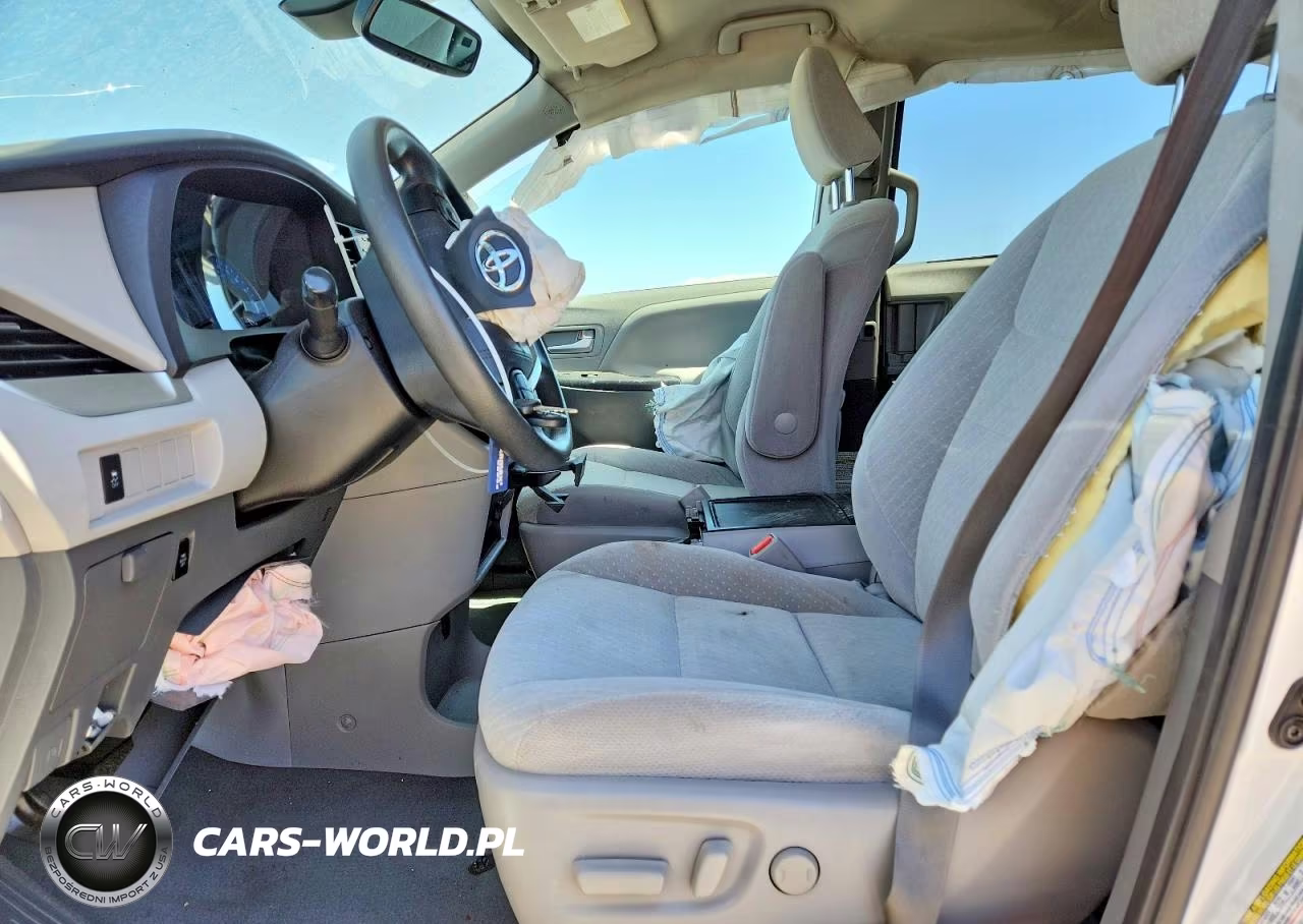 2020 Toyota Sienna Le VIN:5TDKZ3DC4LS028129 - 7