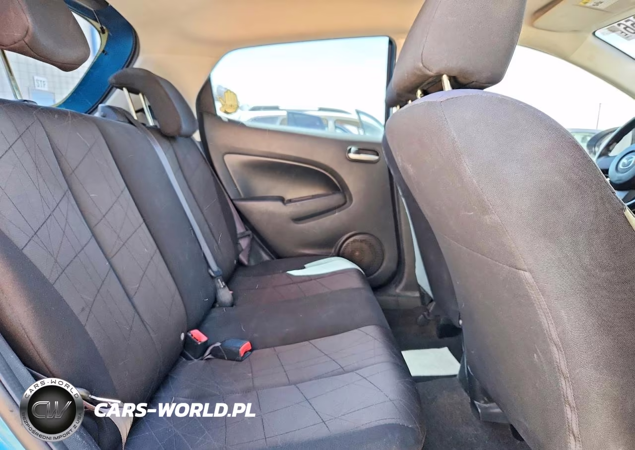 2012 Mazda Mazda2 VIN:JM1DE1KY3C0144688 - 10