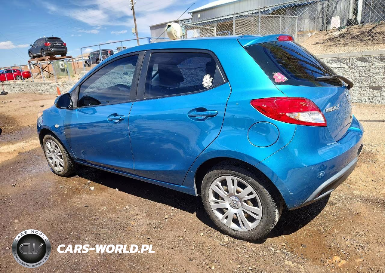 2012 Mazda Mazda2 VIN:JM1DE1KY3C0144688 - 2