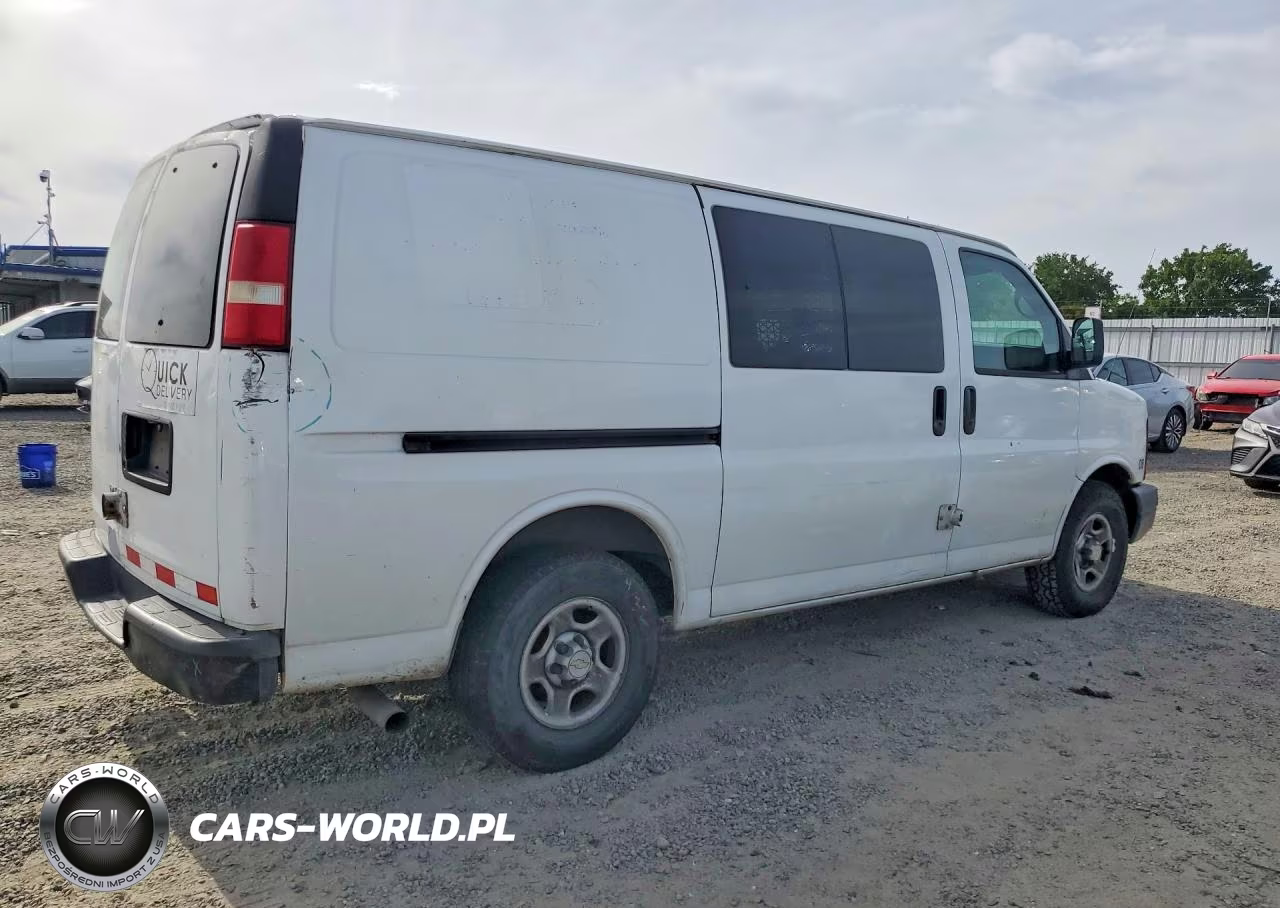 2008 Chevrolet Express G1500 VIN:1GCFG15X681171746 - 3