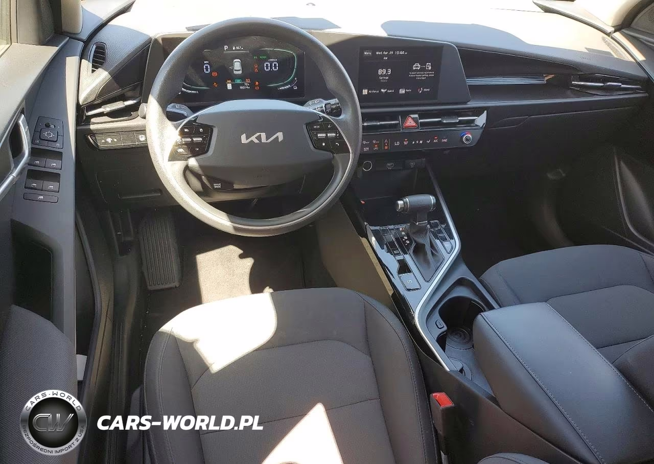 2023 Kia Niro Lx VIN:KNDCP3LE2P5065253 - 8