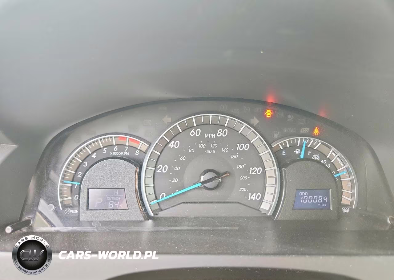 2014 Toyota Camry L VIN:4T1BF1FK4EU353729 - 9