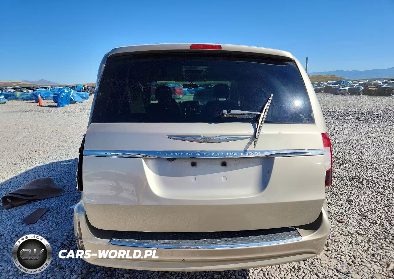2014 Chrysler Town & Country Touring VIN:2C4RC1BG2ER233762 - 6