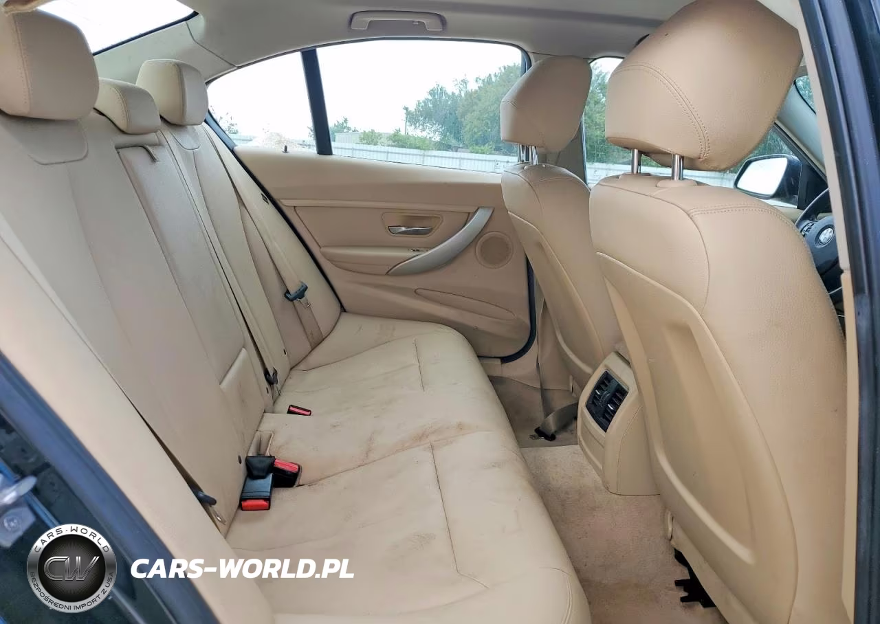 2016 BMW 320 I VIN:WBA8E1G53GNU12399 - 10