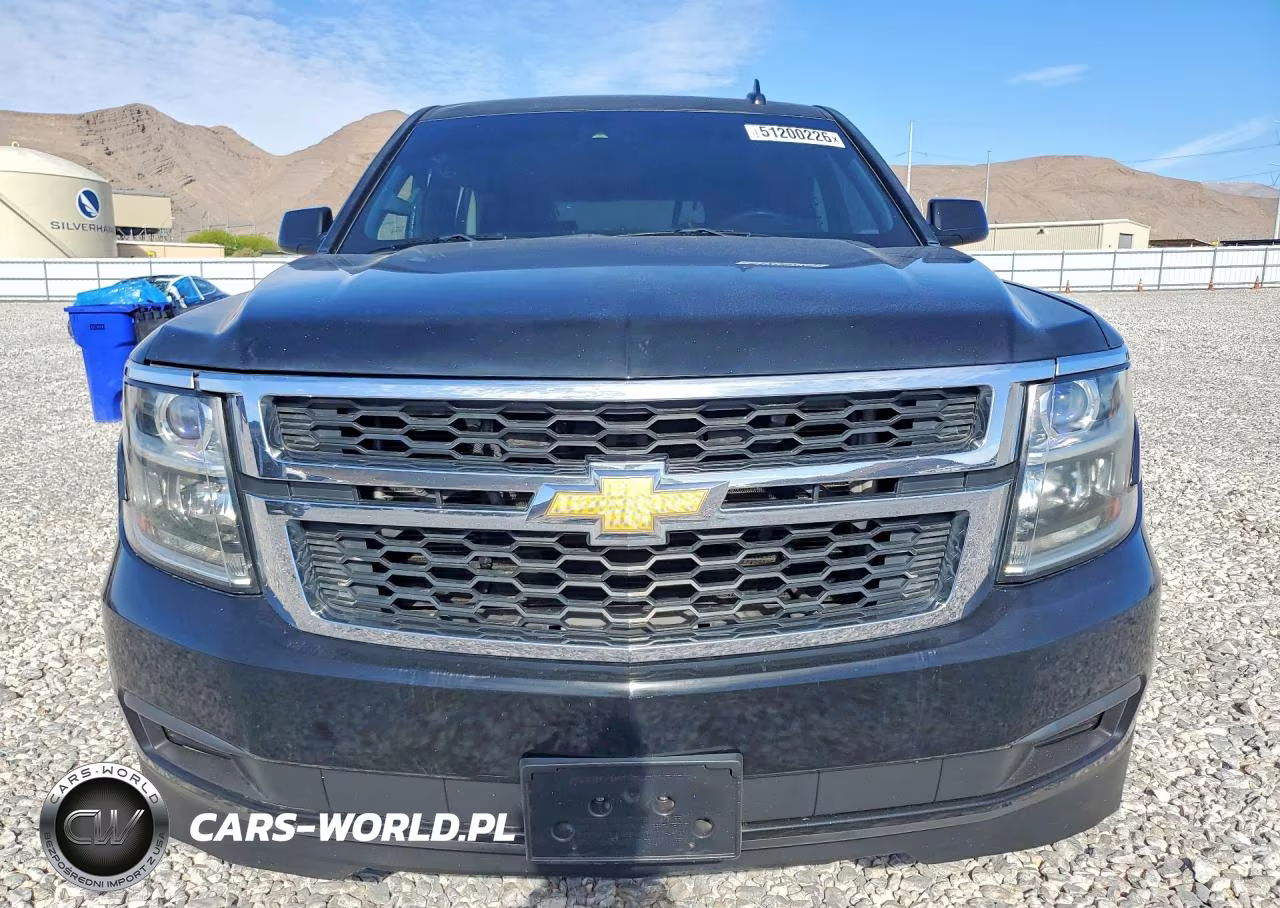 2017 Chev Suburban Ls 1500 VIN:1GNSCHKC9HR162715 - 5