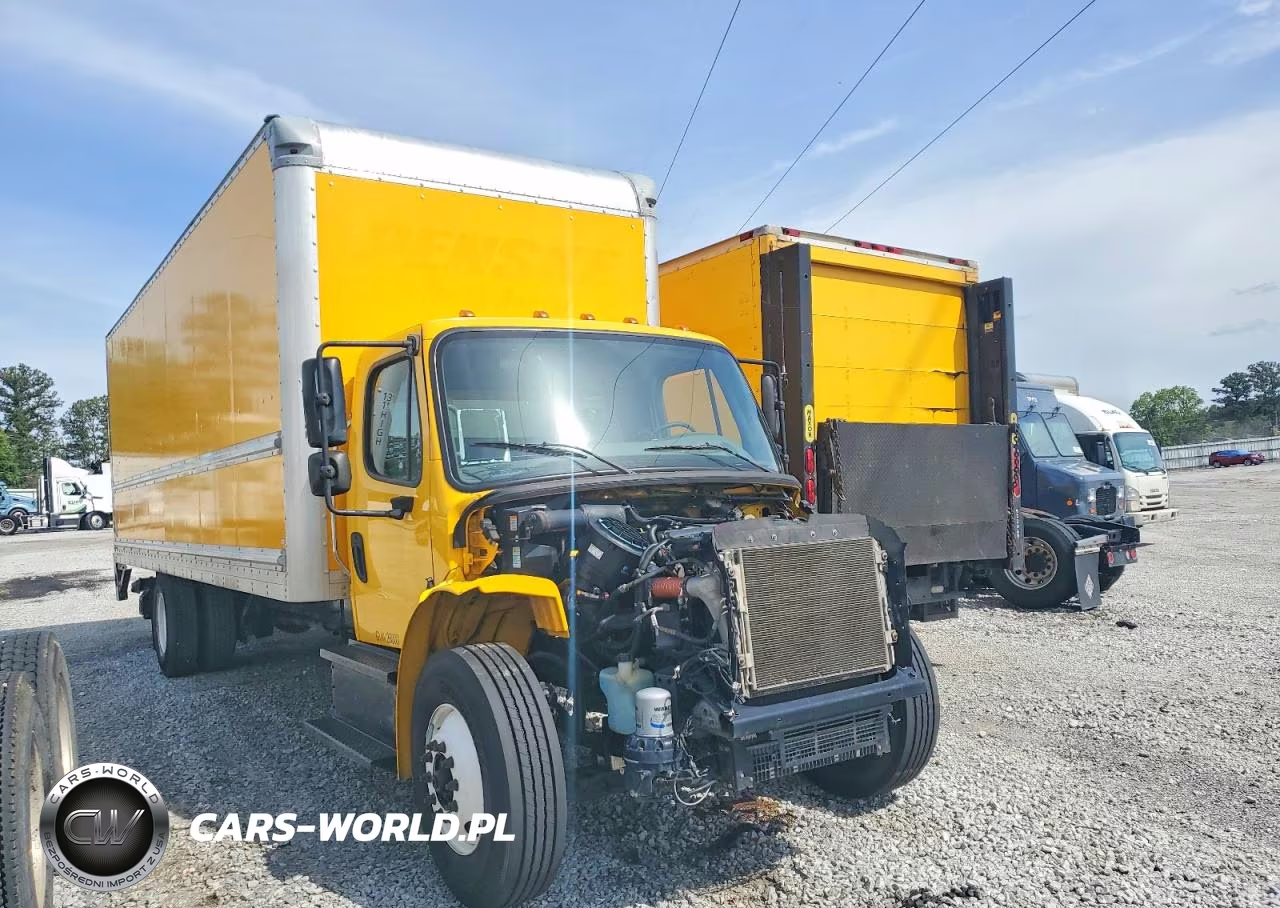 2018 Freightliner M2 106 Med - Box Truck