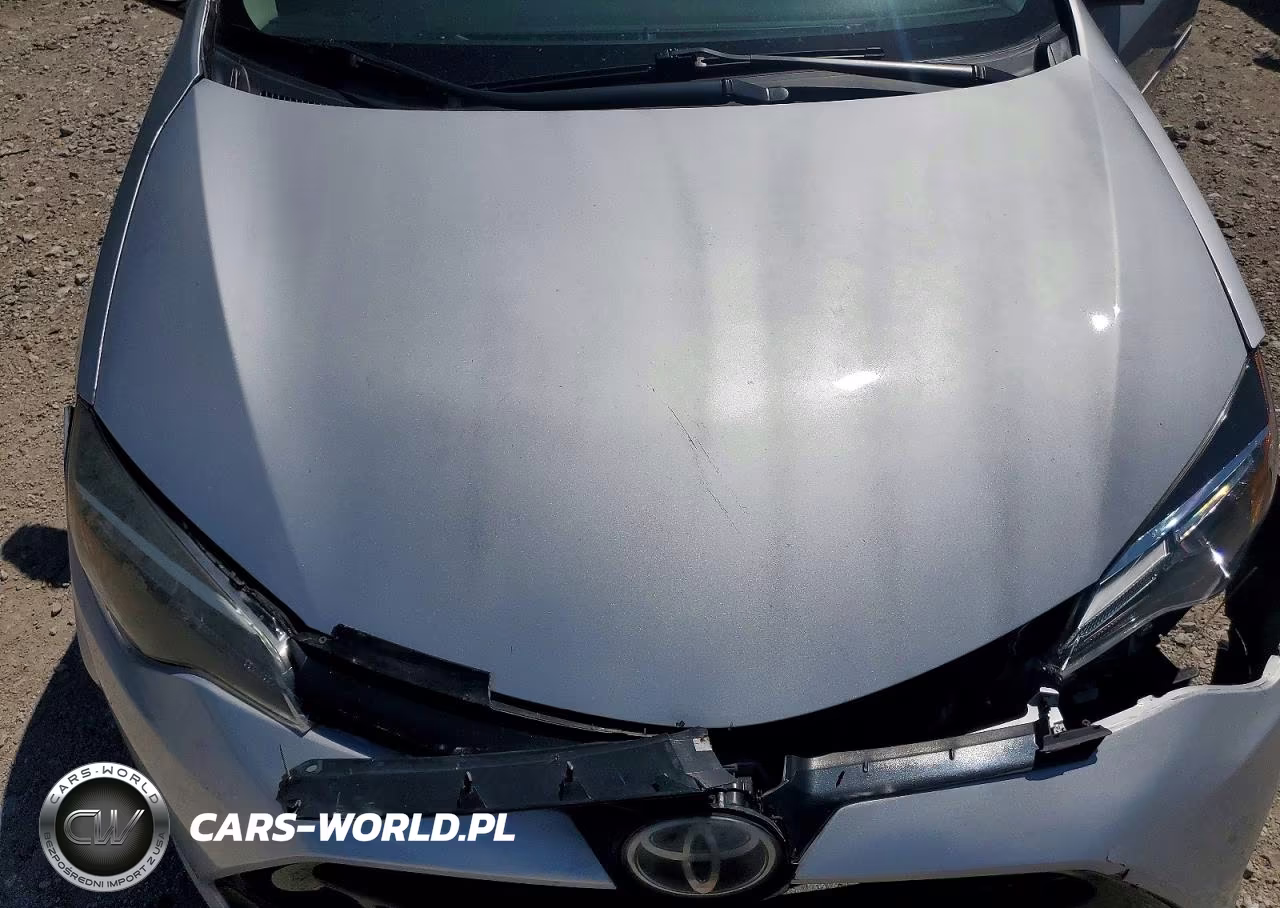 2019 Toyota Corolla Le VIN:2T1BURHE6KC151211 - 11