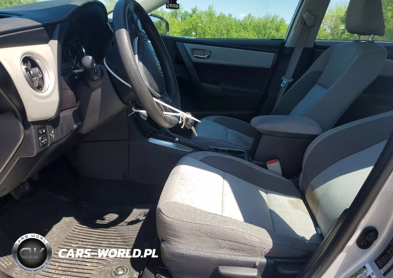 2019 Toyota Corolla Le VIN:2T1BURHE6KC151211 - 7