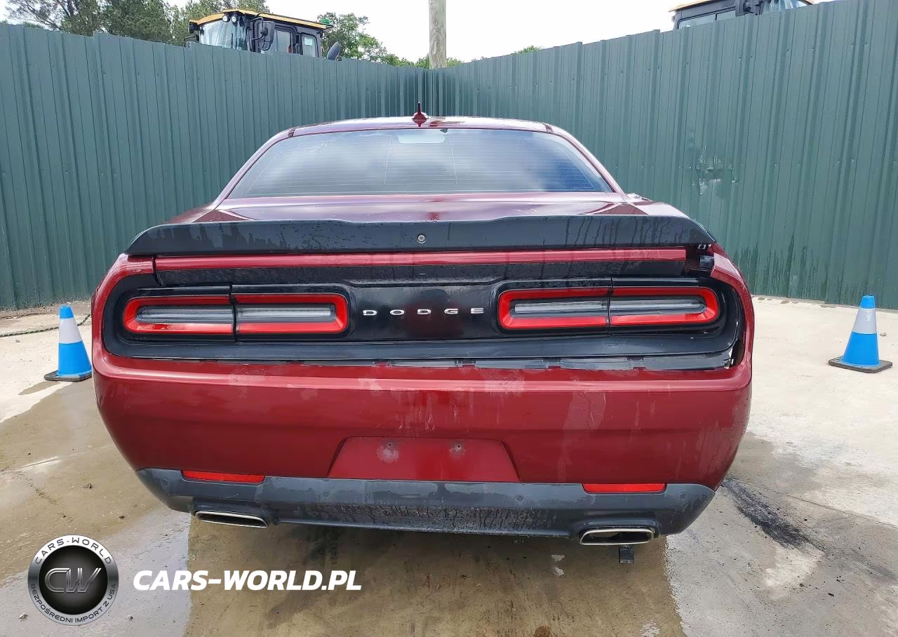 2018 Dodge Challenger Sxt VIN:2C3CDZAG1JH332662 - 6