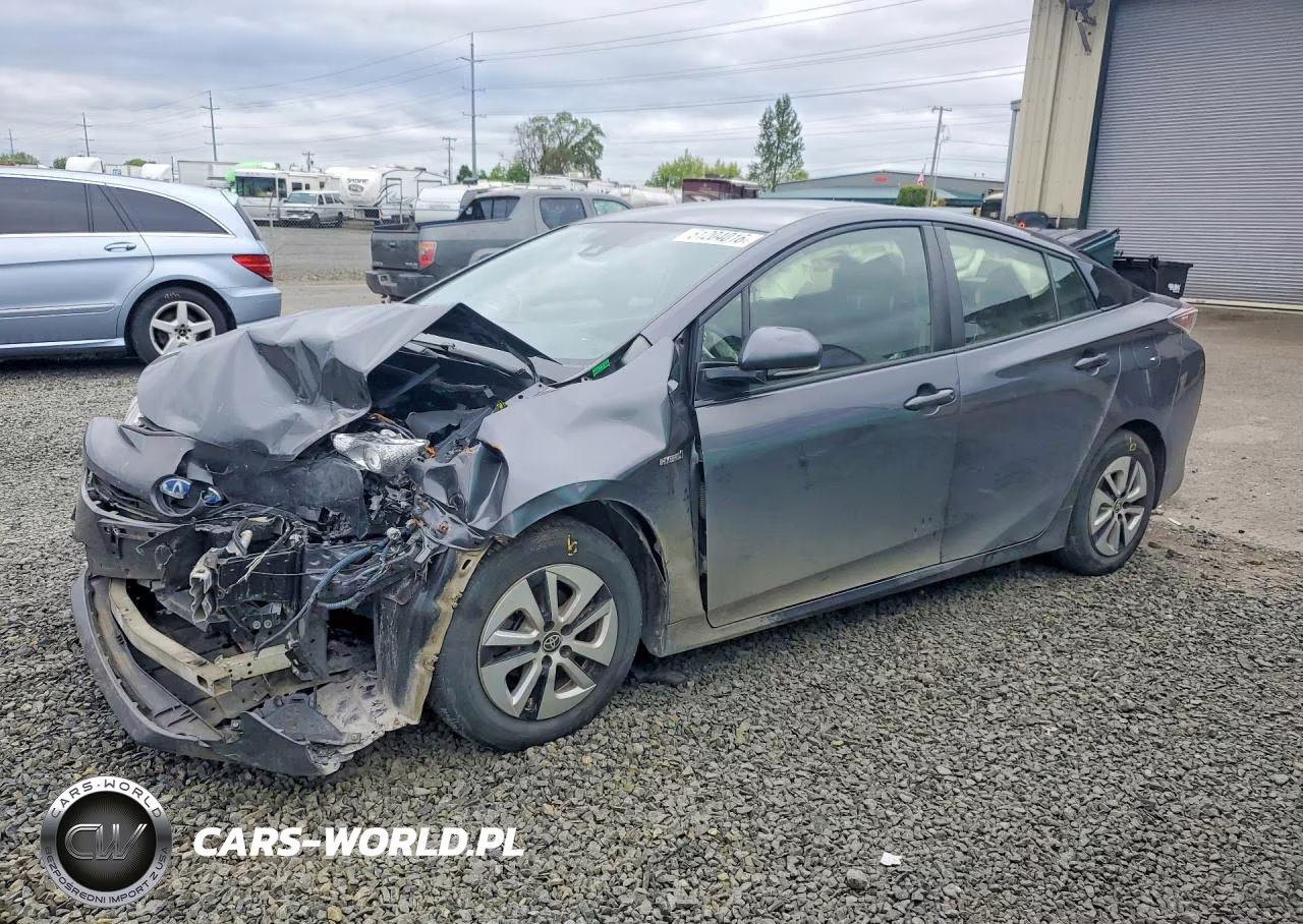 2017 Toyota Prius Three