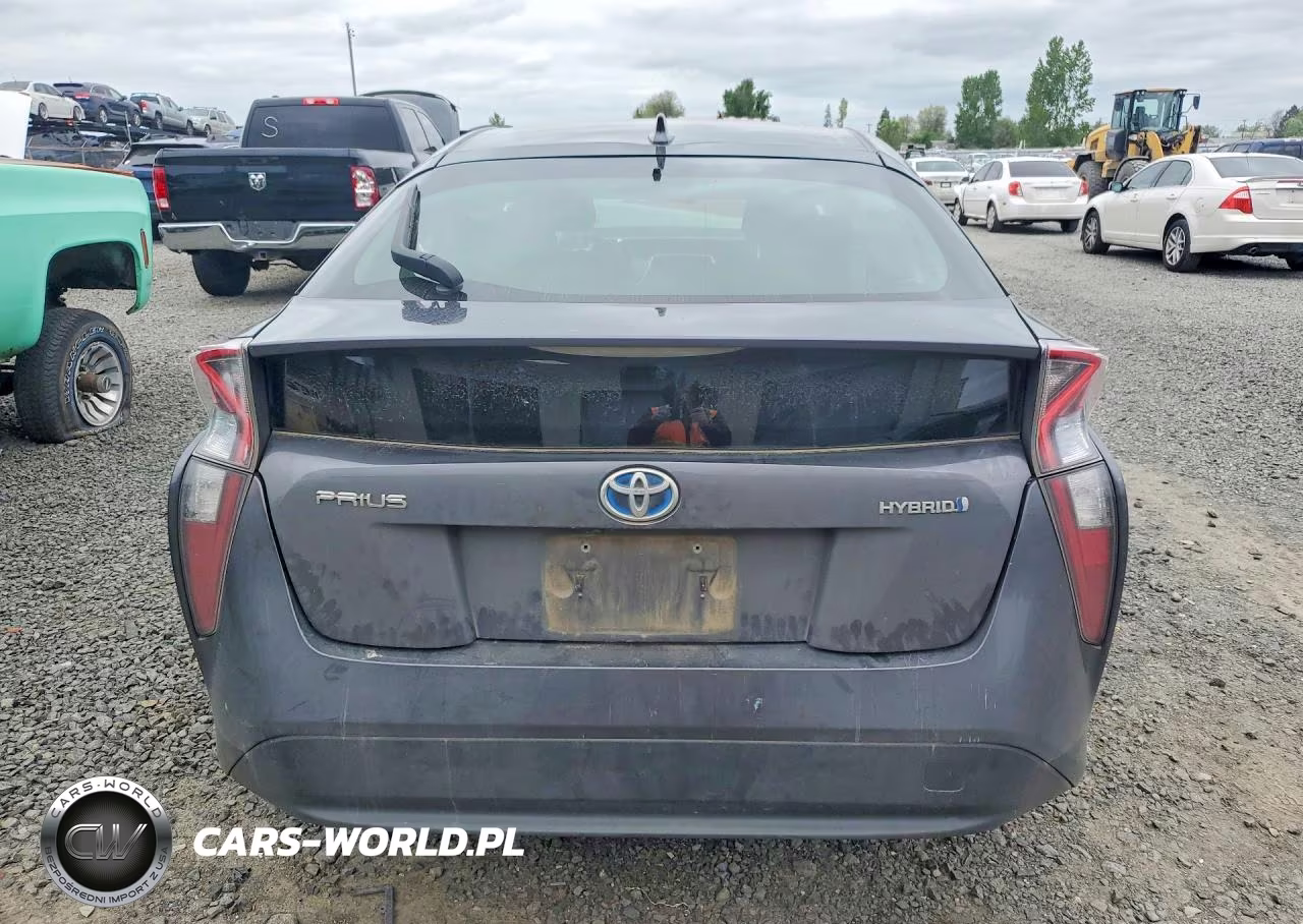 2017 Toyota Prius Three VIN:JTDKARFU2H3039011 - 6