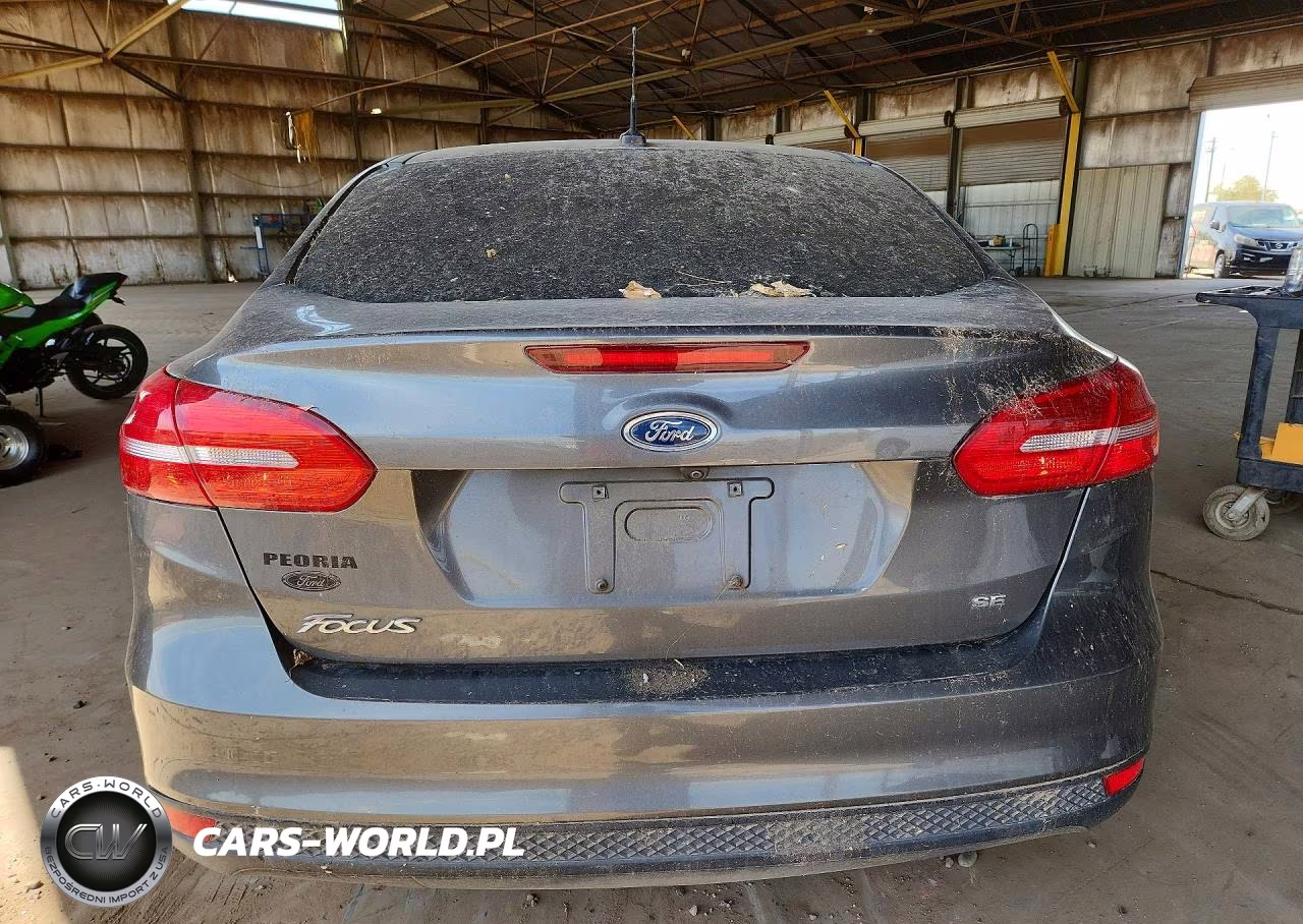 2018 Ford Focus Se VIN:1FADP3F28JL287813 - 6