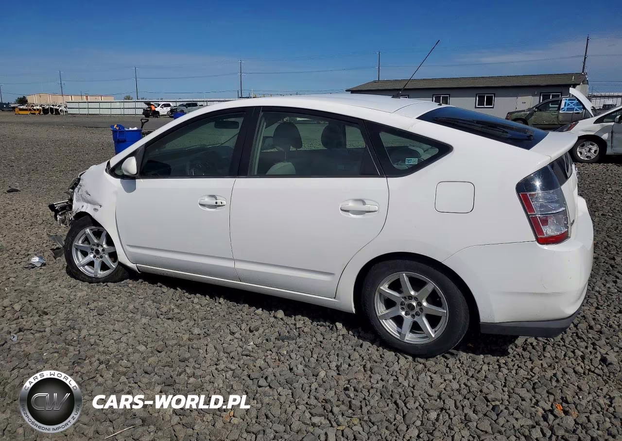 2004 Toyota Prius Base VIN:JTDKB20U840095219 - 2