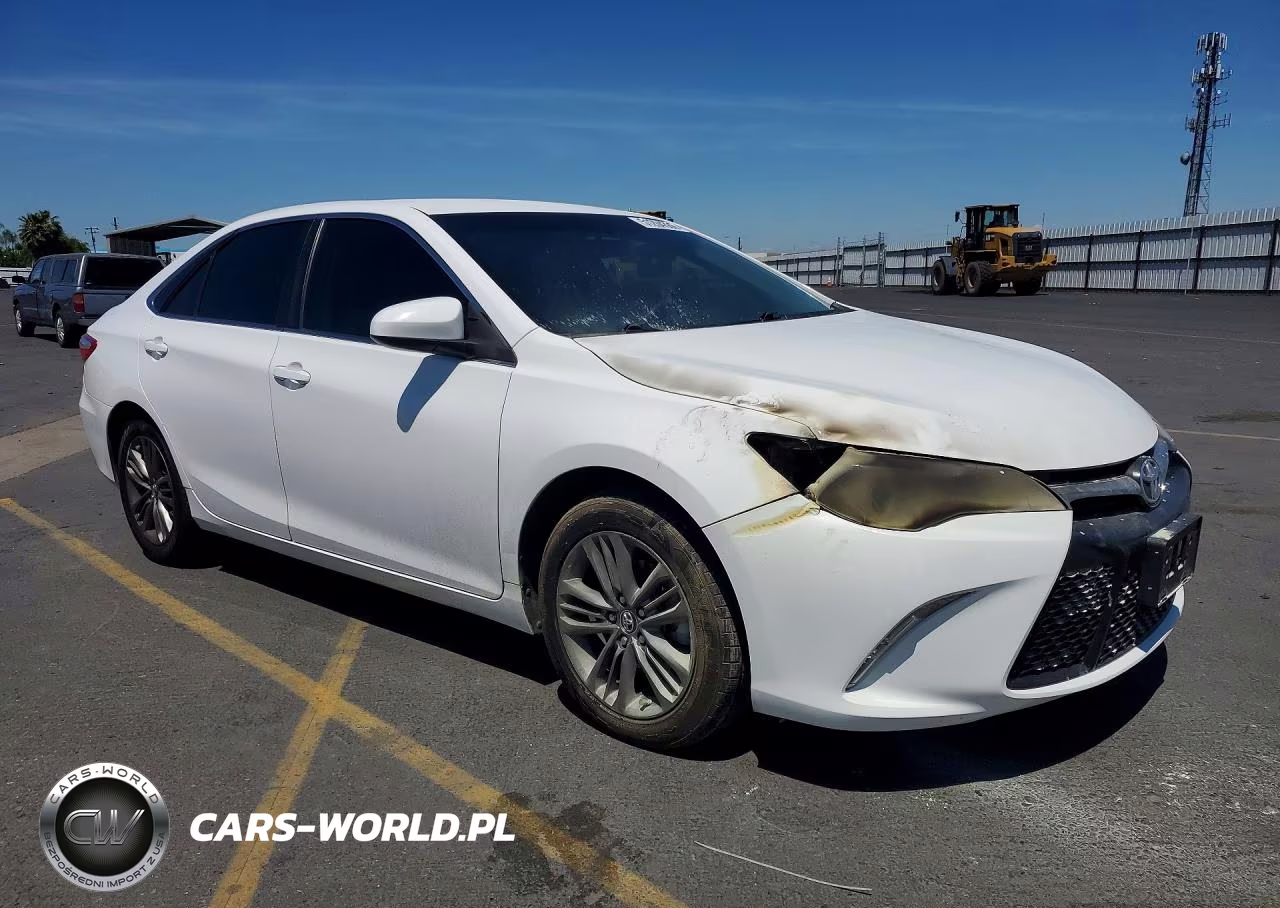 2016 Toyota Camry Se VIN:4T1BF1FK9GU120917 - 4