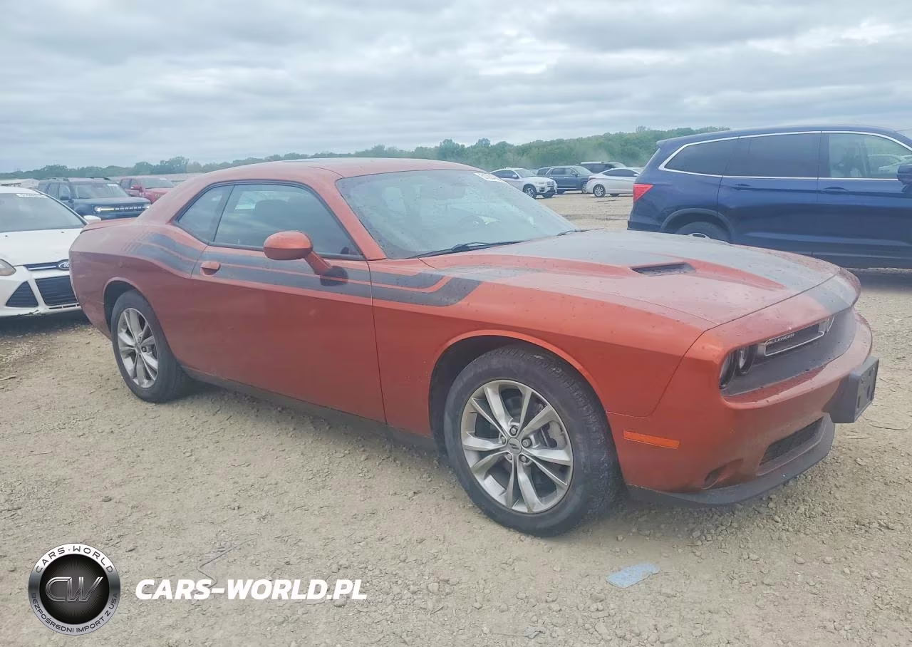2022 Dodge Challenger Sxt VIN:2C3CDZGG6NH156740 - 4