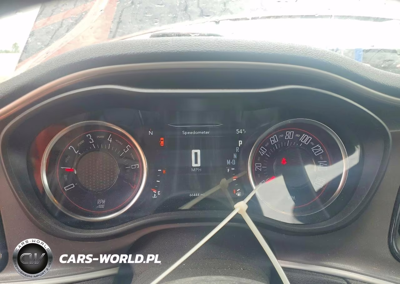 2022 Dodge Challenger Sxt VIN:2C3CDZGG6NH156740 - 9