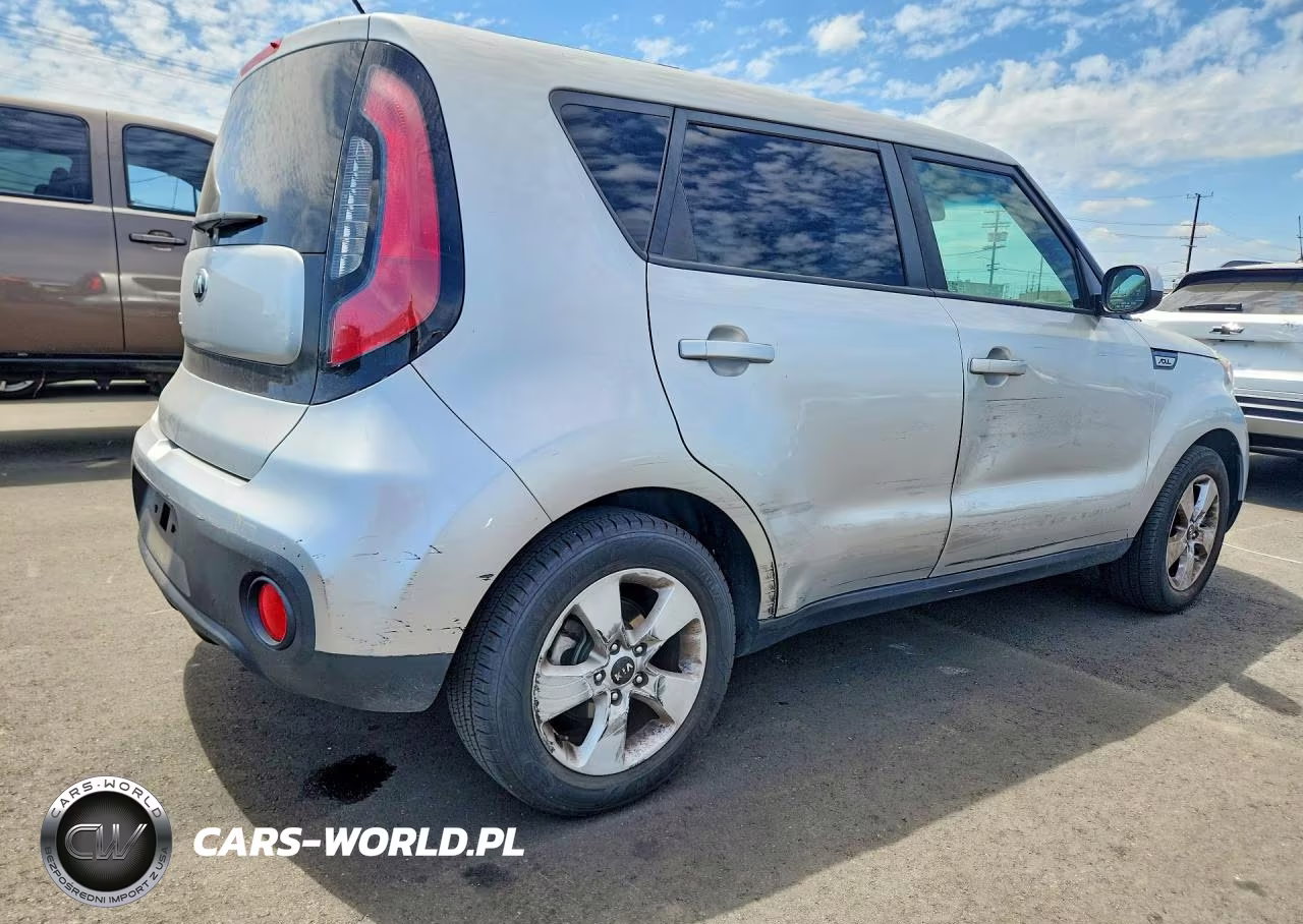 2018 Kia Soul Base VIN:KNDJN2A28J7540299 - 3