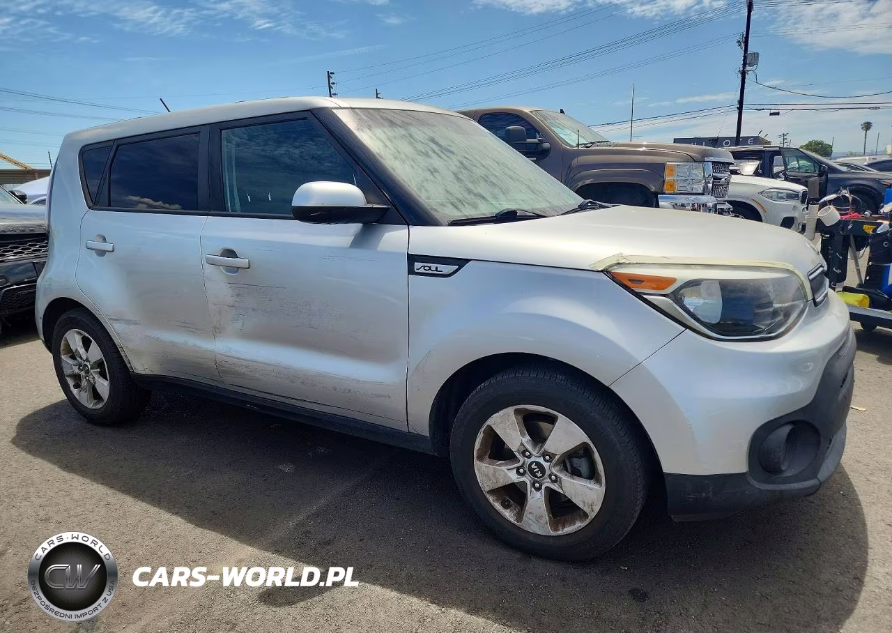 2018 Kia Soul Base VIN:KNDJN2A28J7540299 - 4