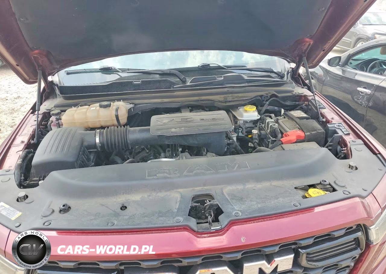 2025 Ram 1500 Big Horn VIN:1C6RREBG3SN580782 - 11