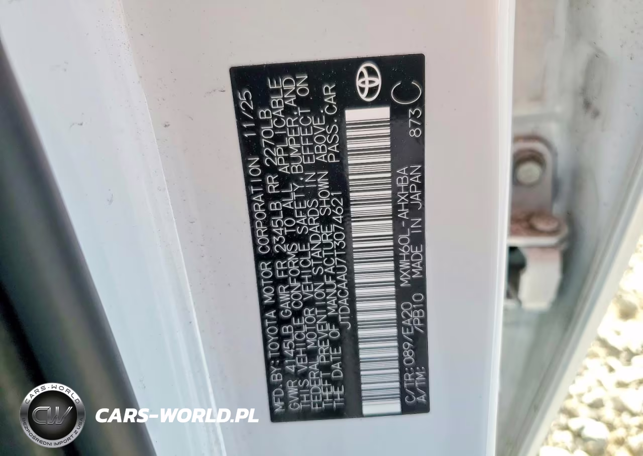 2026 Toyota Prius Limited VIN:JTDACAAU7T3074621 - 12