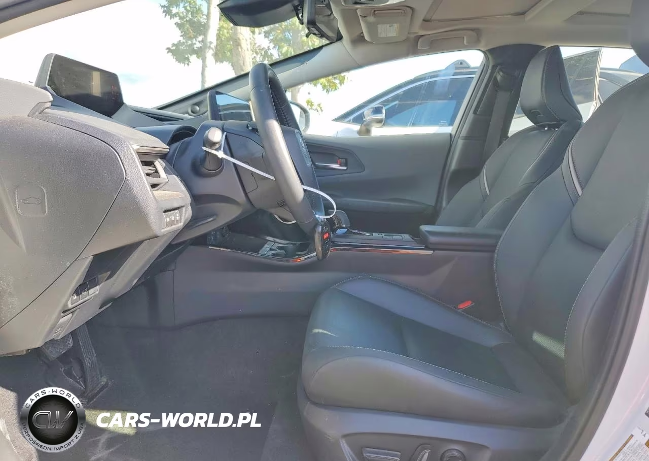 2026 Toyota Prius Limited VIN:JTDACAAU7T3074621 - 7
