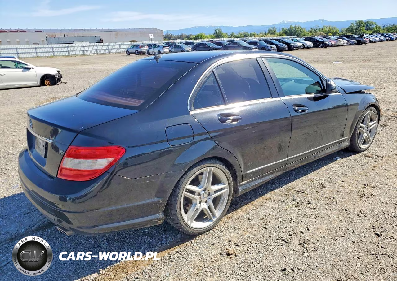 2009 Mercedes-Benz C 300 VIN:WDDGF54X39F216037 - 3