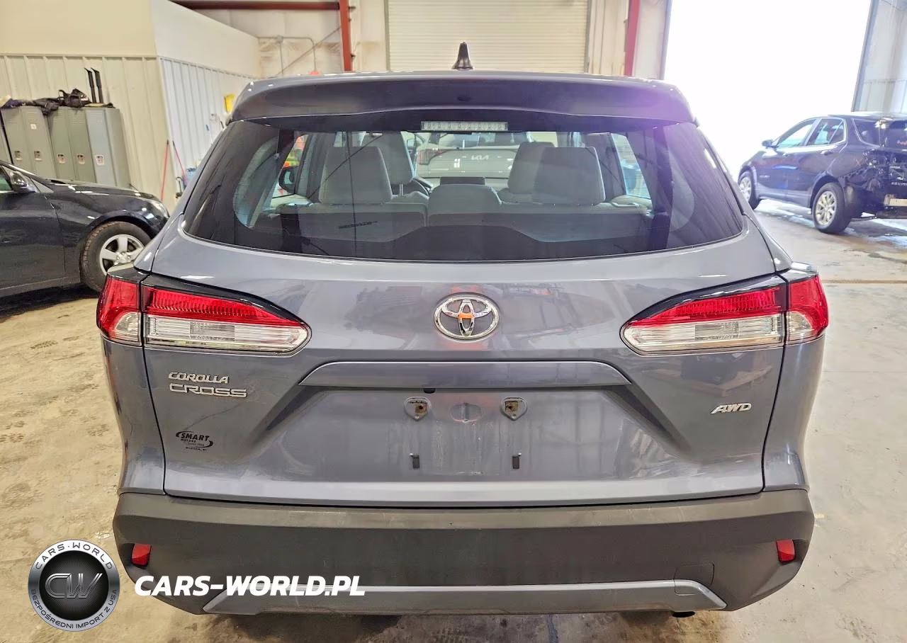 2022 Toyota Corolla Cross L VIN:7MUAAABG0NV016162 - 6