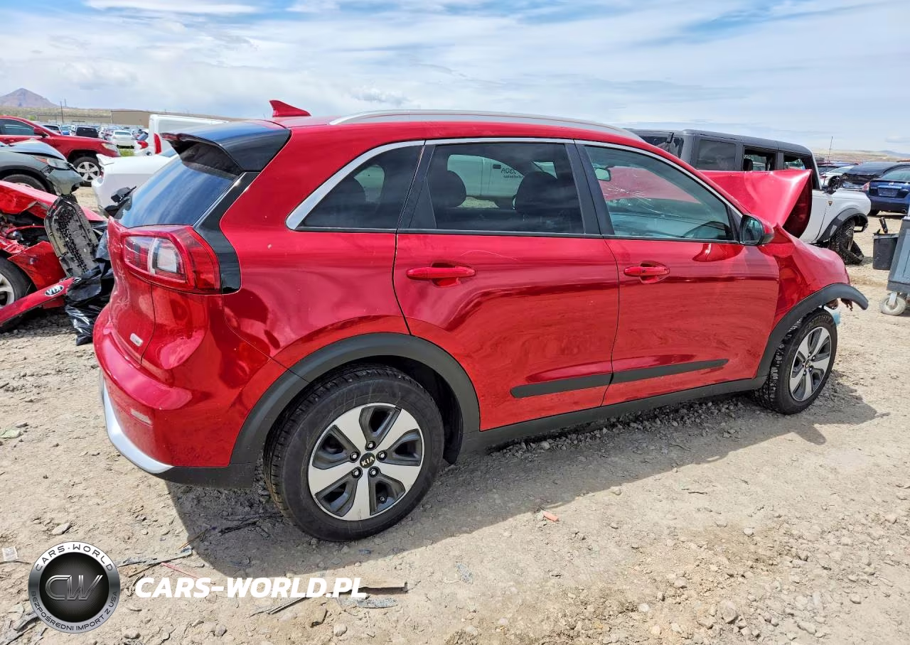 2017 Kia Niro Lx VIN:KNDCB3LC4H5047545 - 3