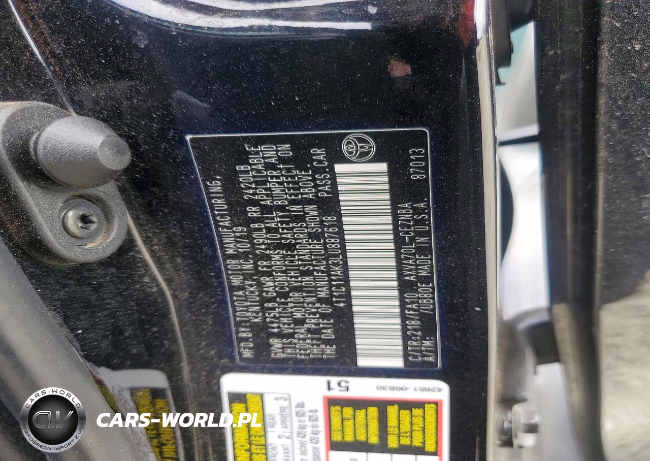 2020 Toyota Camry Le VIN:4T1C11AK3LU887618 - 12