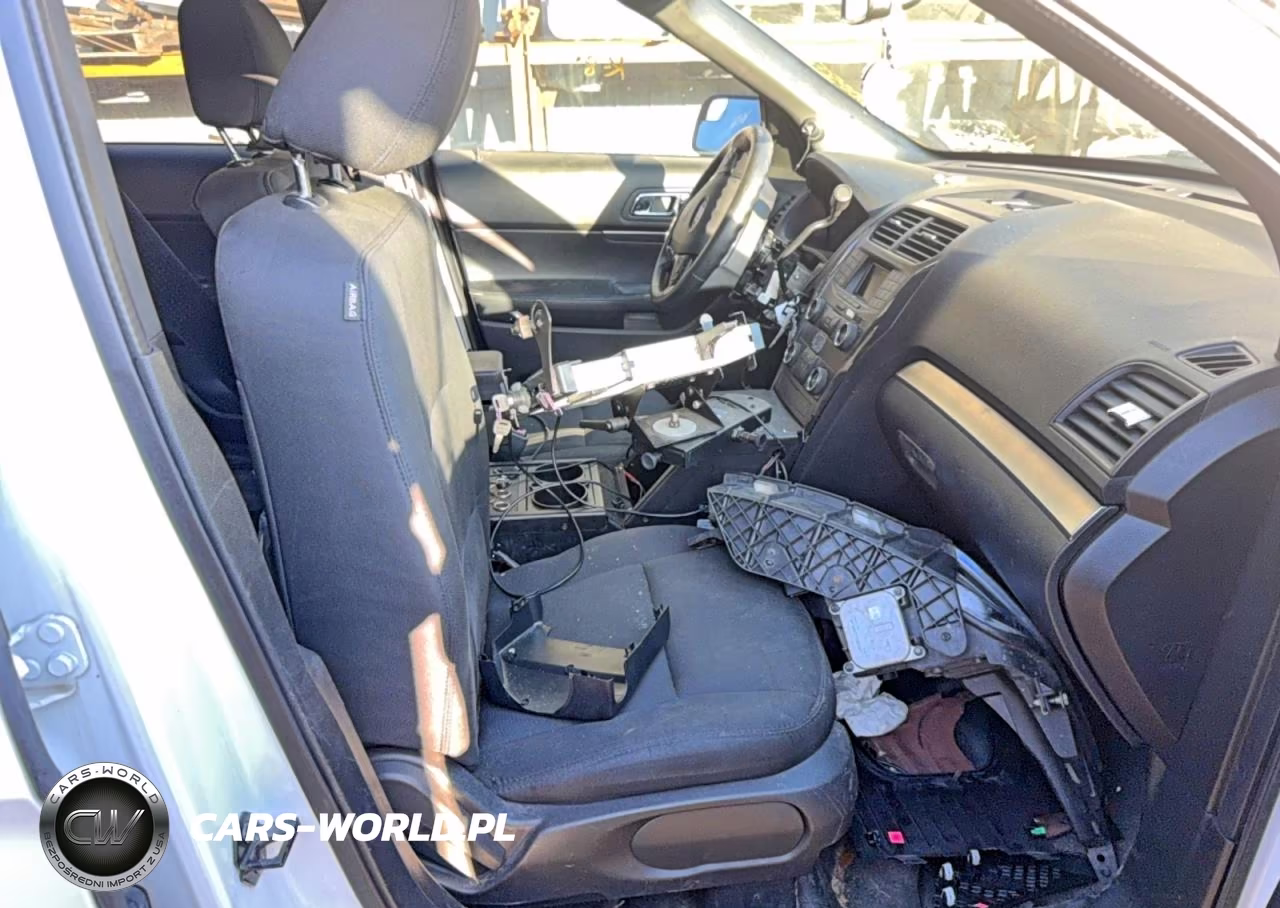 2019 Ford Explorer Police Interceptor VIN:1FM5K8AR8KGA28954 - 5