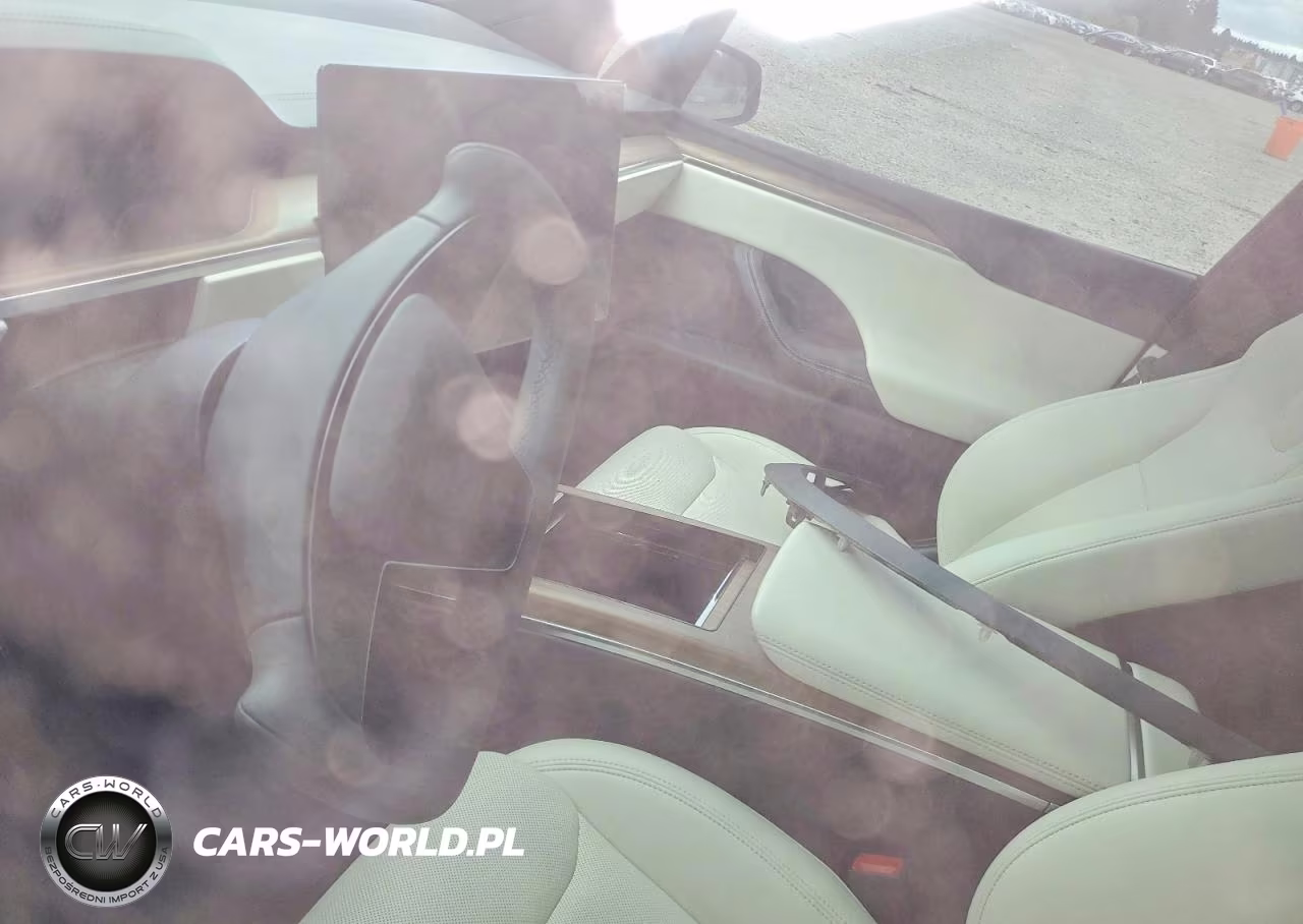 2025 Tesla Model X VIN:7SAXCDE55SF469965 - 8