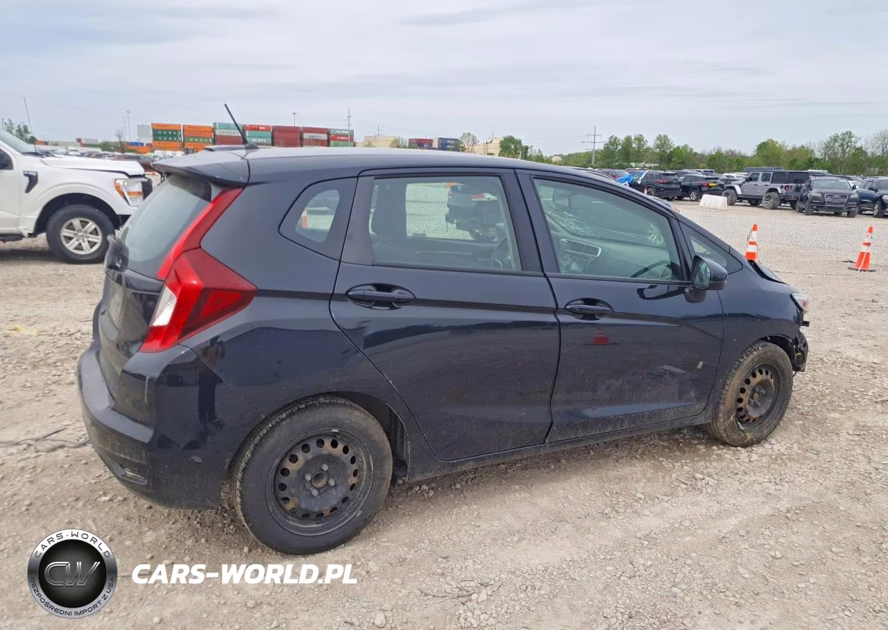 2019 Honda Fit Lx VIN:3HGGK5H42KM741359 - 3