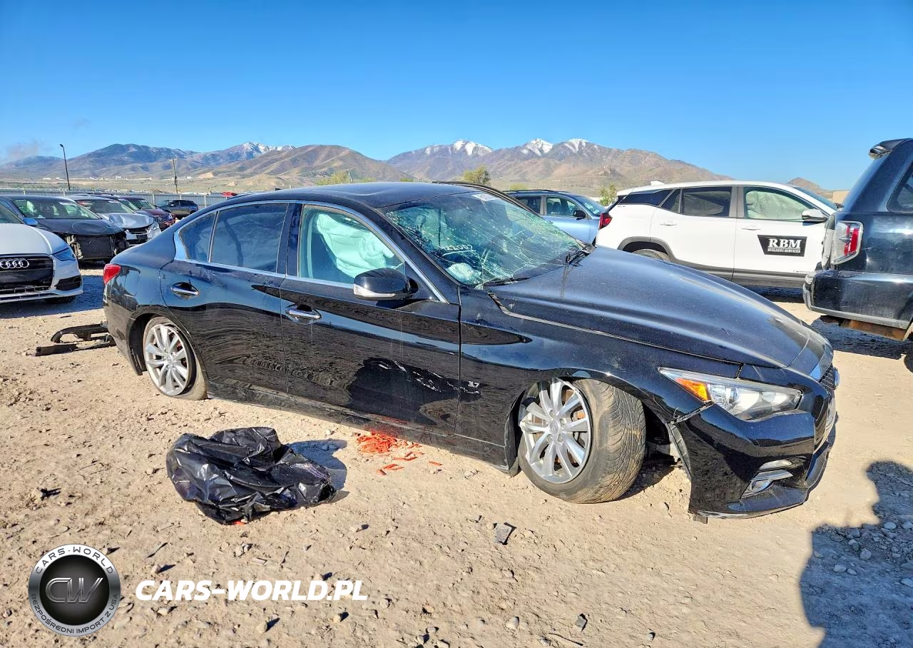 2015 Infiniti Q50 Premium VIN:JN1BV7AR1FM422007 - 4
