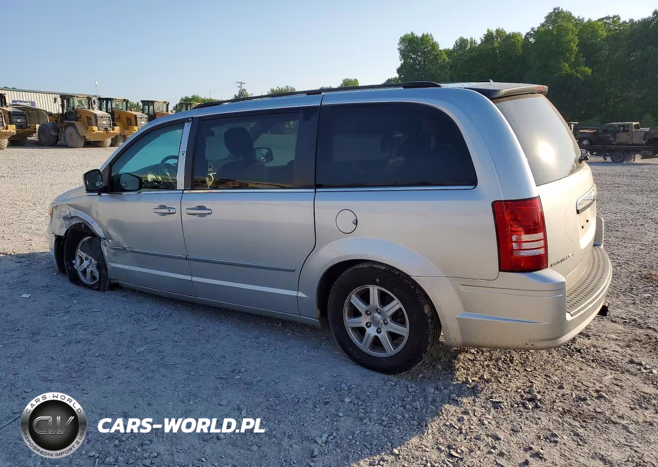 2010 Chrysler Town & Country Touring VIN:2A4RR5D15AR229160 - 2