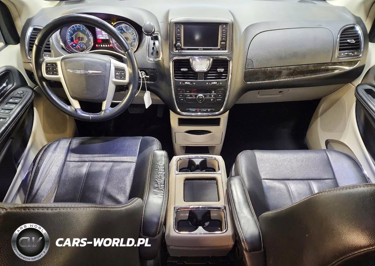 2015 Chrysler Town & Country Touring VIN:2C4RC1BG3FR741109 - 8