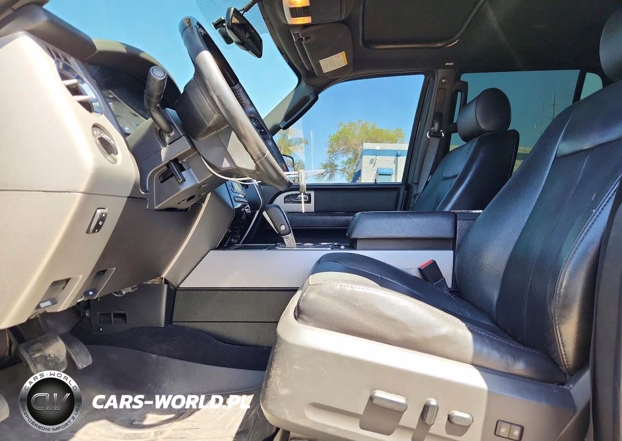 2013 Ford Expedition Limited VIN:1FMJU2A57DEF21929 - 7