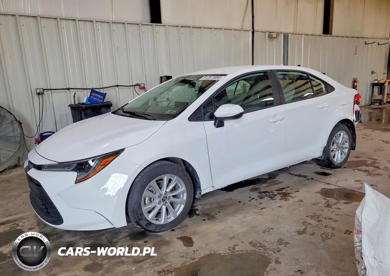 2025 Toyota Corolla Le – zdjęcie 1 z 13