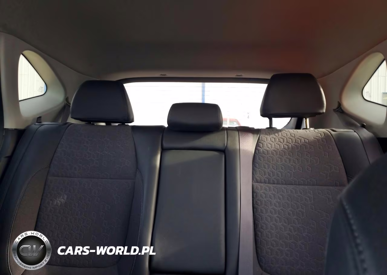 2024 Kia Seltos S VIN:KNDEUCAA5R7629115 - 10