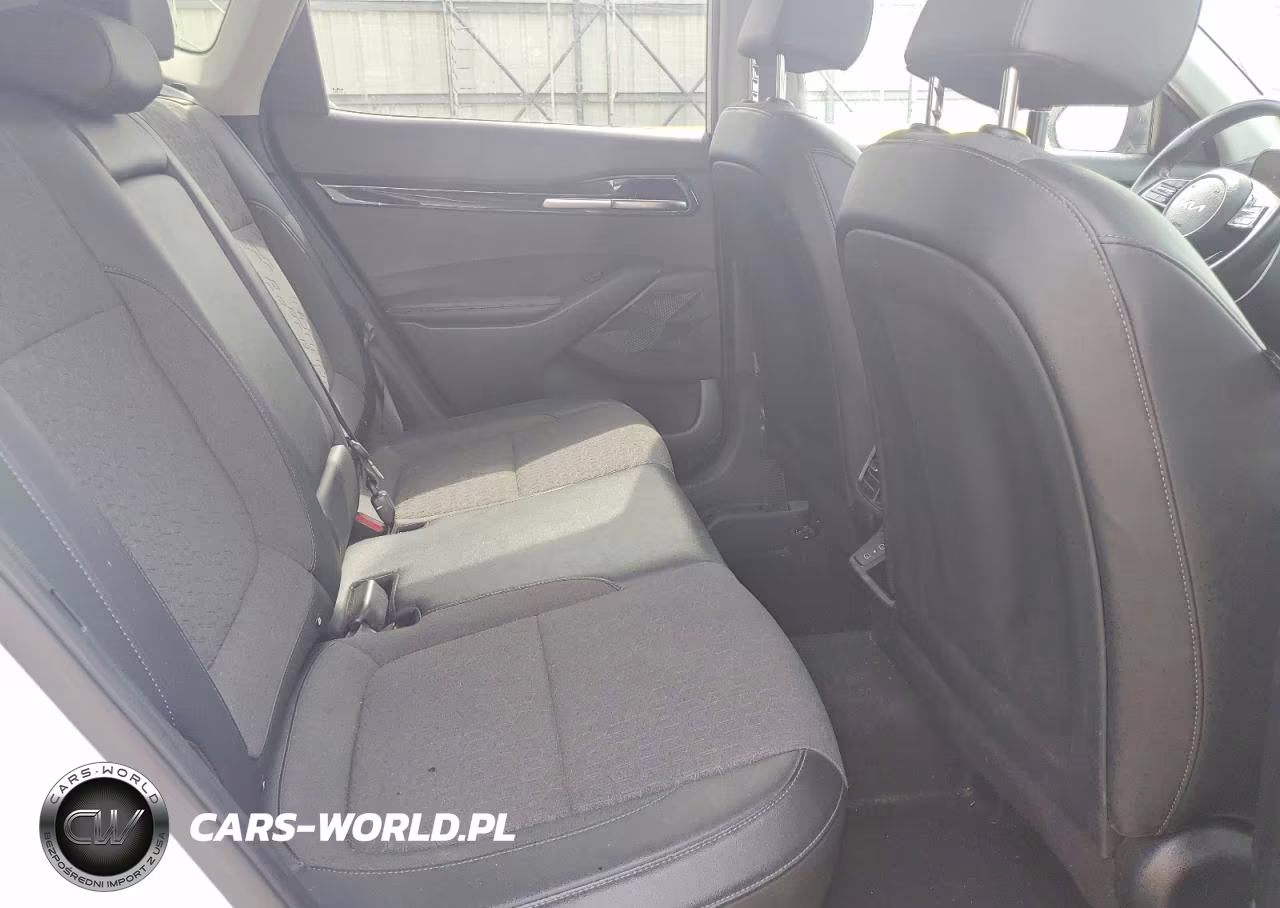 2024 Kia Seltos S VIN:KNDEUCAA5R7629115 - 11