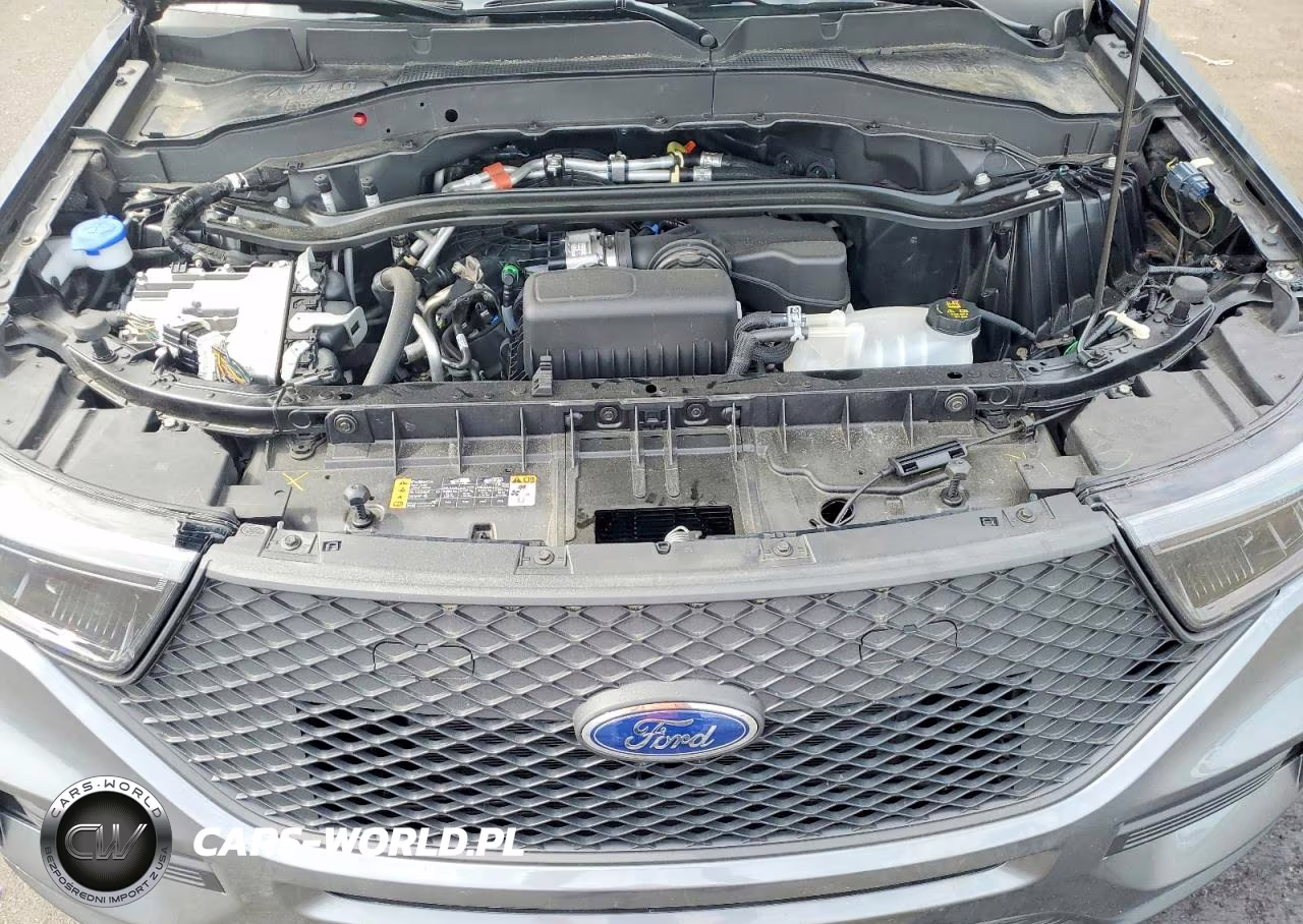 2025 Ford Explorer Police Interceptor VIN:1FM5K8AB3SGA73870 - 12