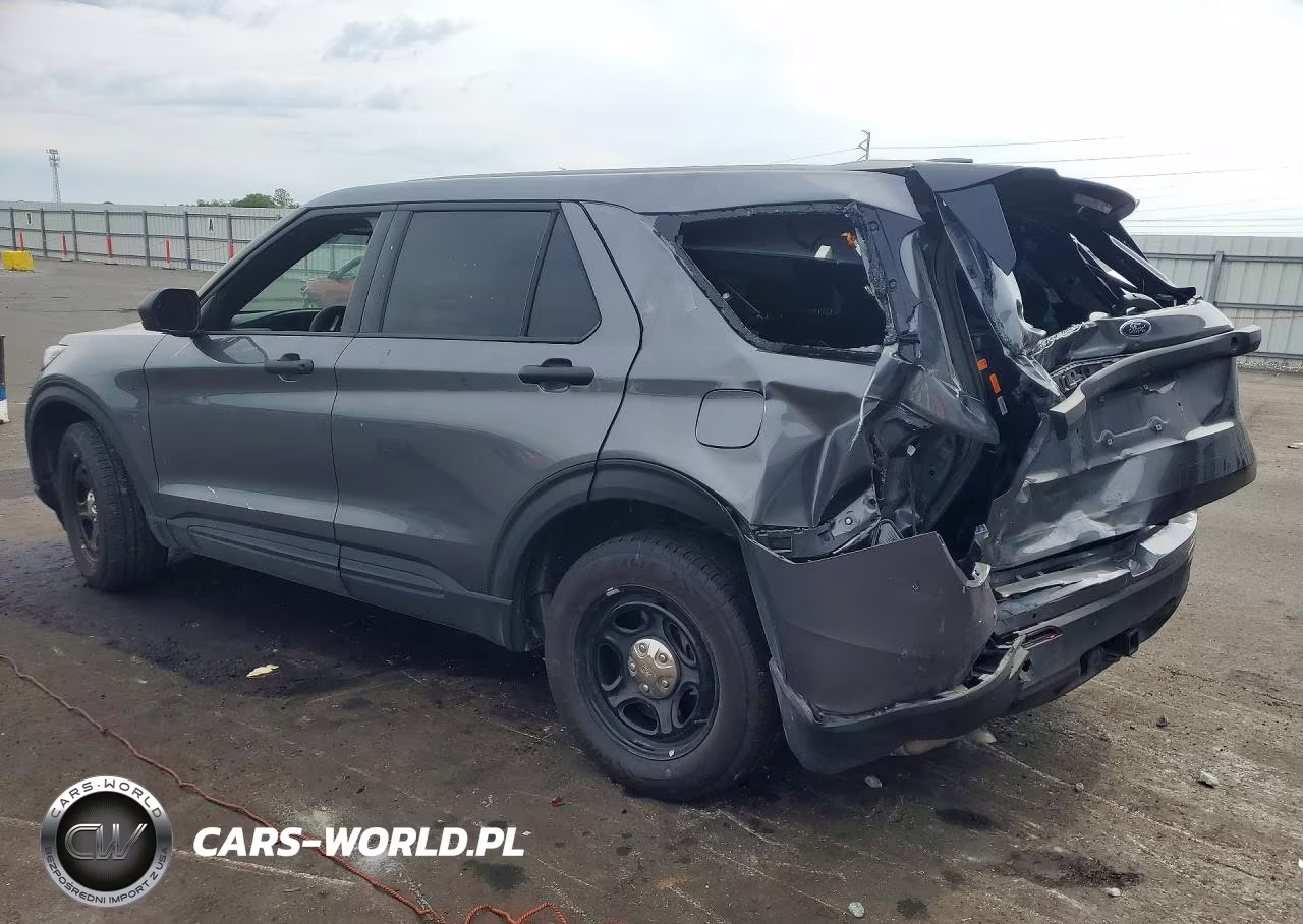 2025 Ford Explorer Police Interceptor VIN:1FM5K8AB3SGA73870 - 2