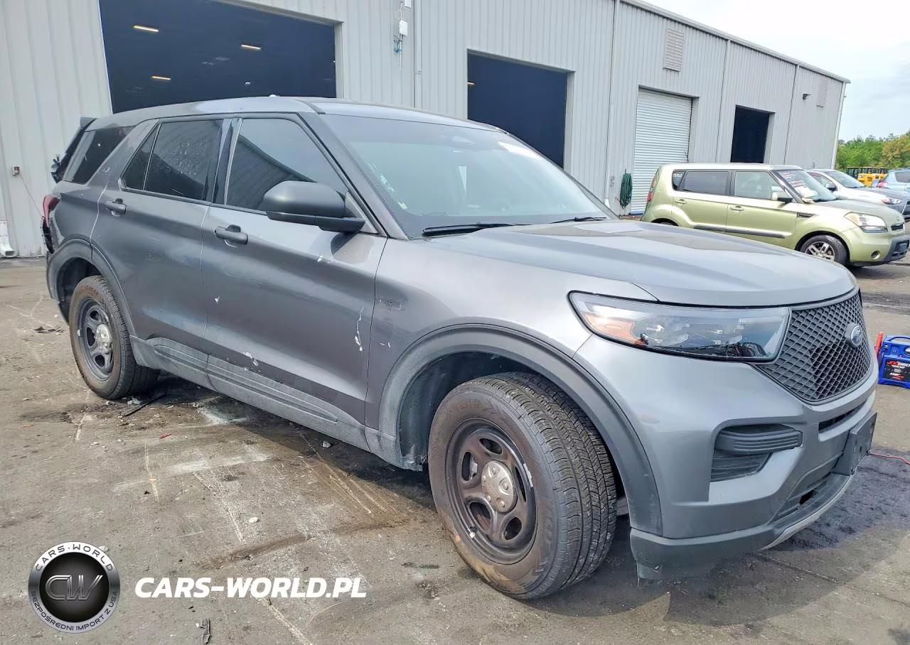 2025 Ford Explorer Police Interceptor VIN:1FM5K8AB3SGA73870 - 4