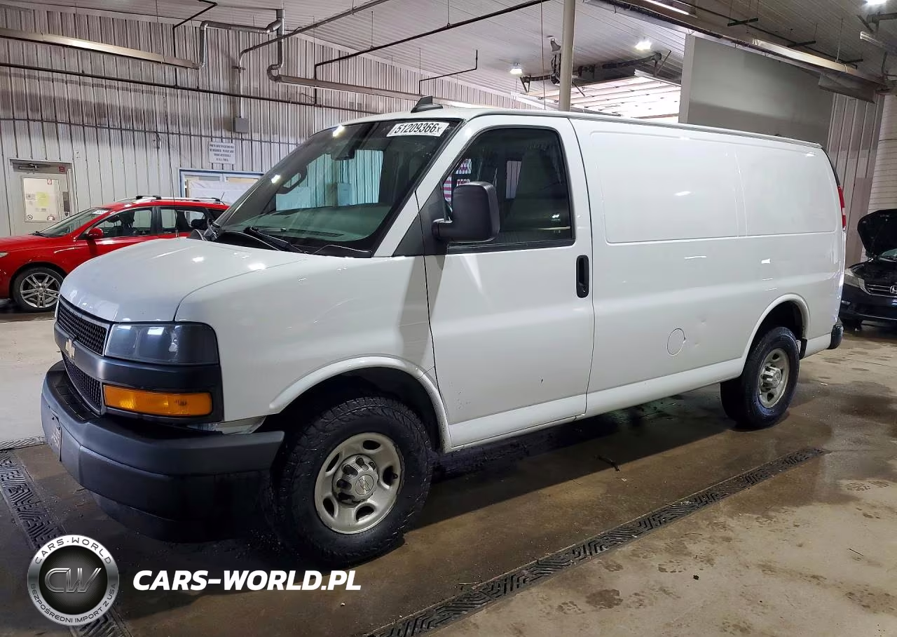 2018 Chevrolet Express 2500 Delivery Van
