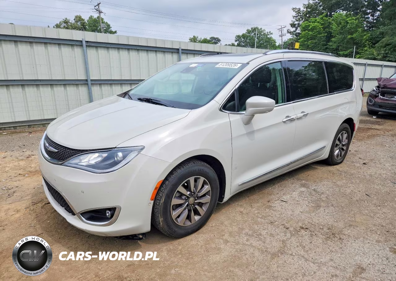 2019 Chrysler Pacifica Touring L Plus