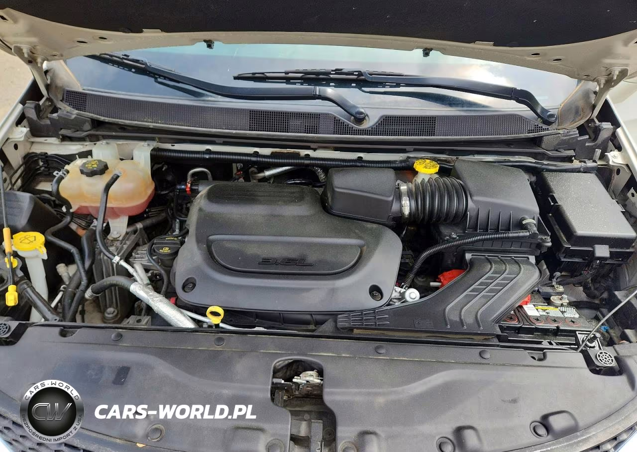 2019 Chrysler Pacifica Touring L Plus VIN:2C4RC1EG3KR604905 - 12