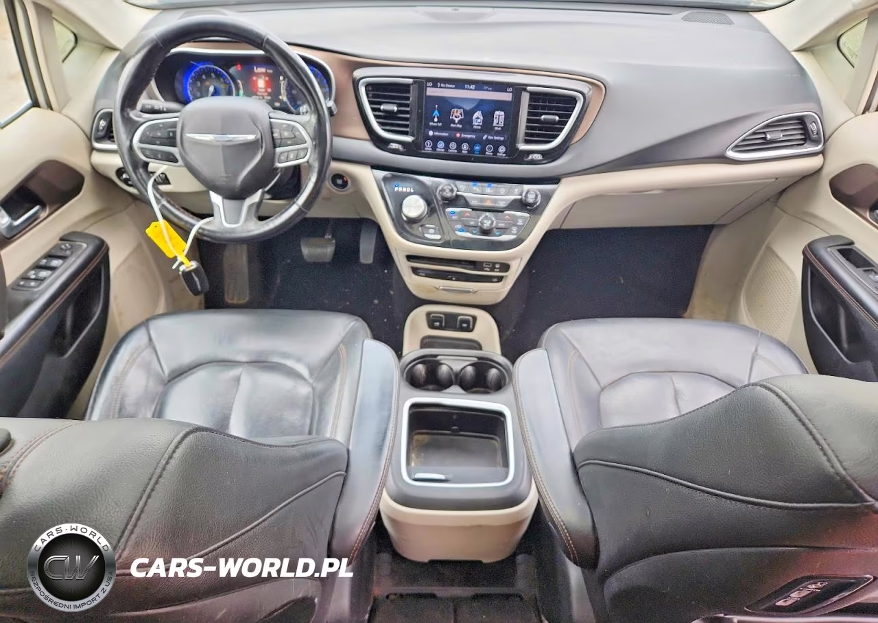 2019 Chrysler Pacifica Touring L Plus VIN:2C4RC1EG3KR604905 - 8