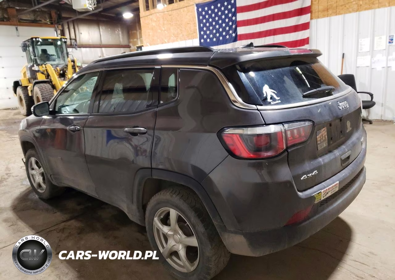 2019 Jeep Compass Latitude VIN:3C4NJDBB4KT599659 - 2