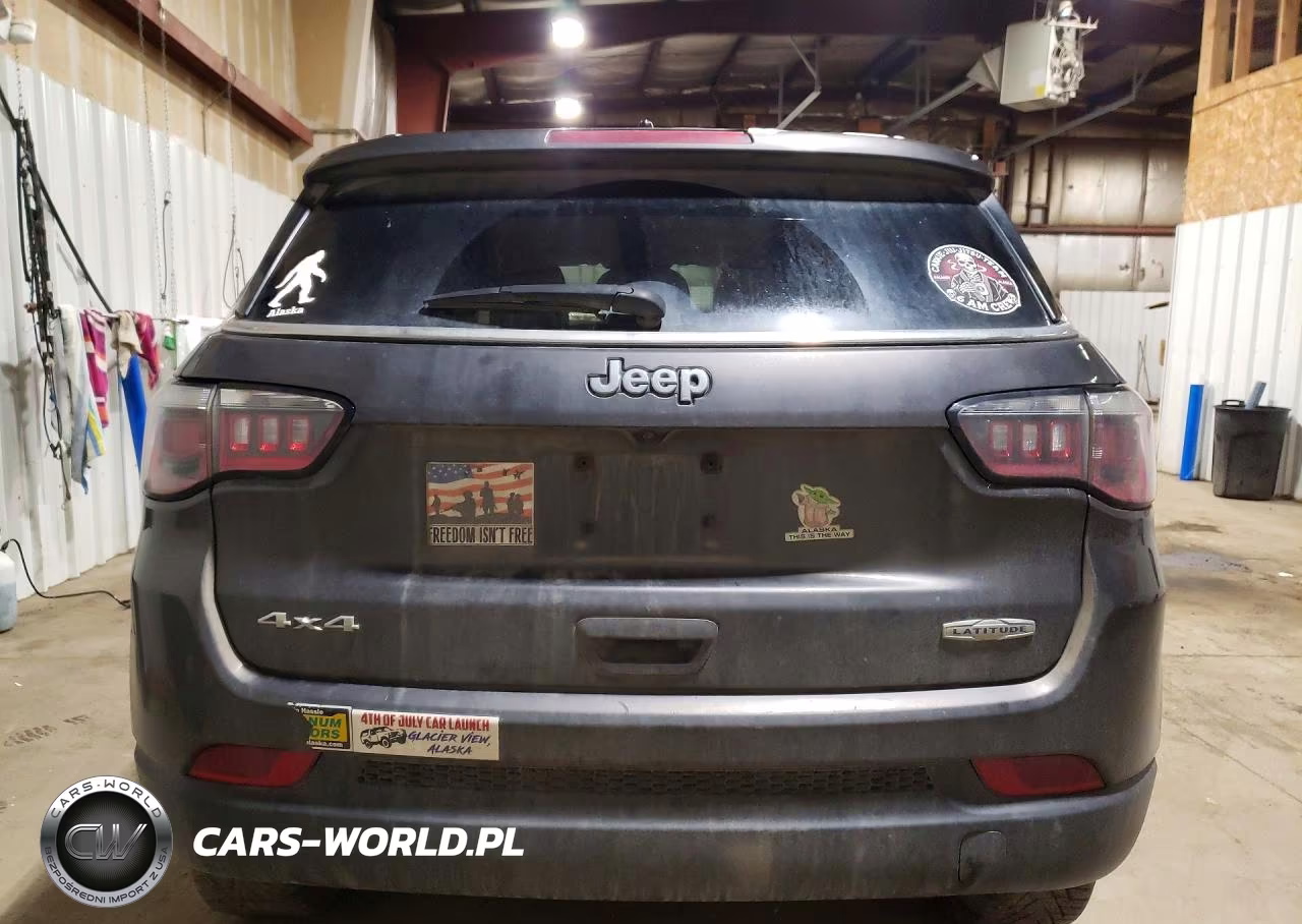 2019 Jeep Compass Latitude VIN:3C4NJDBB4KT599659 - 6