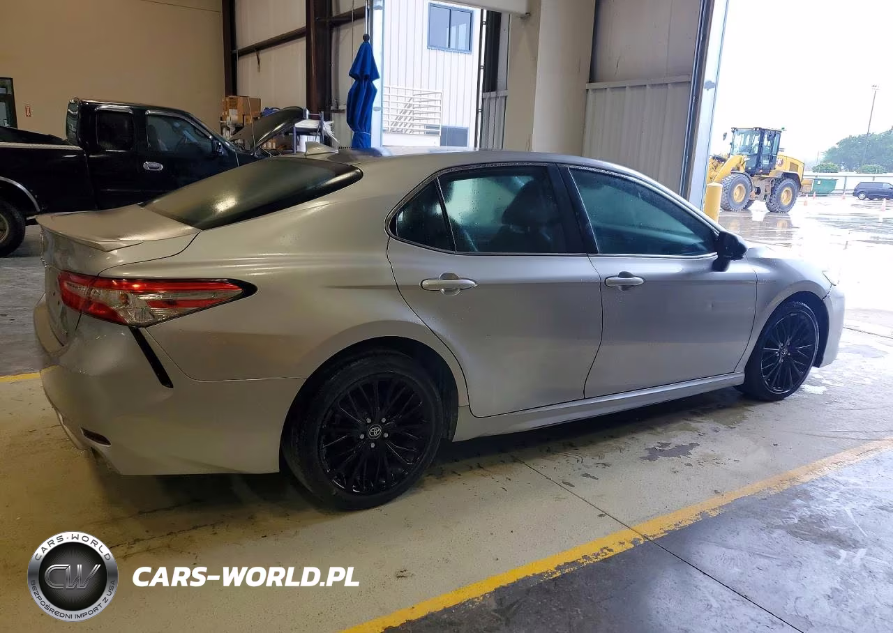2019 Toyota Camry Se VIN:4T1B11HK2KU757913 - 3