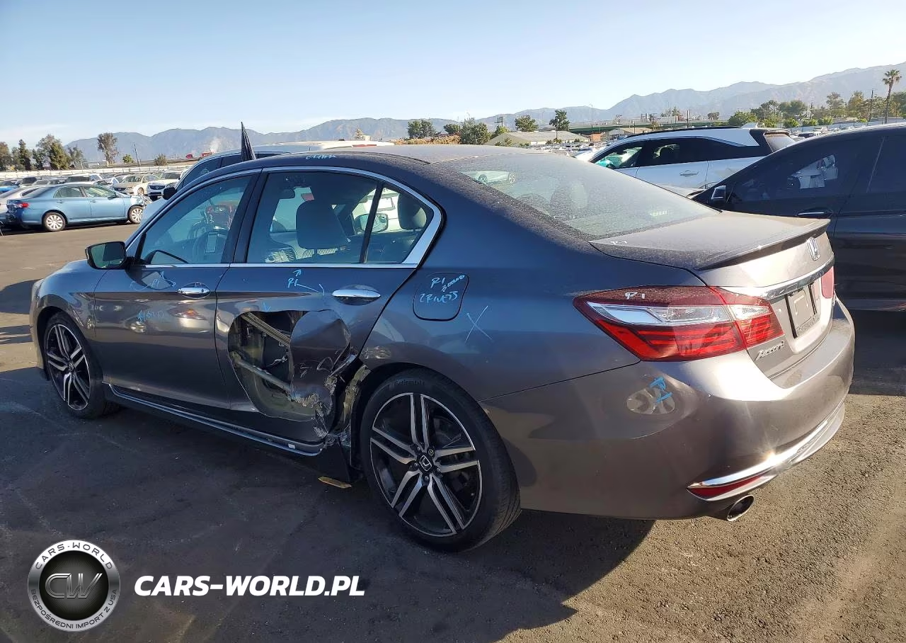 2017 Honda Accord Sport VIN:1HGCR2F67HA072038 - 2